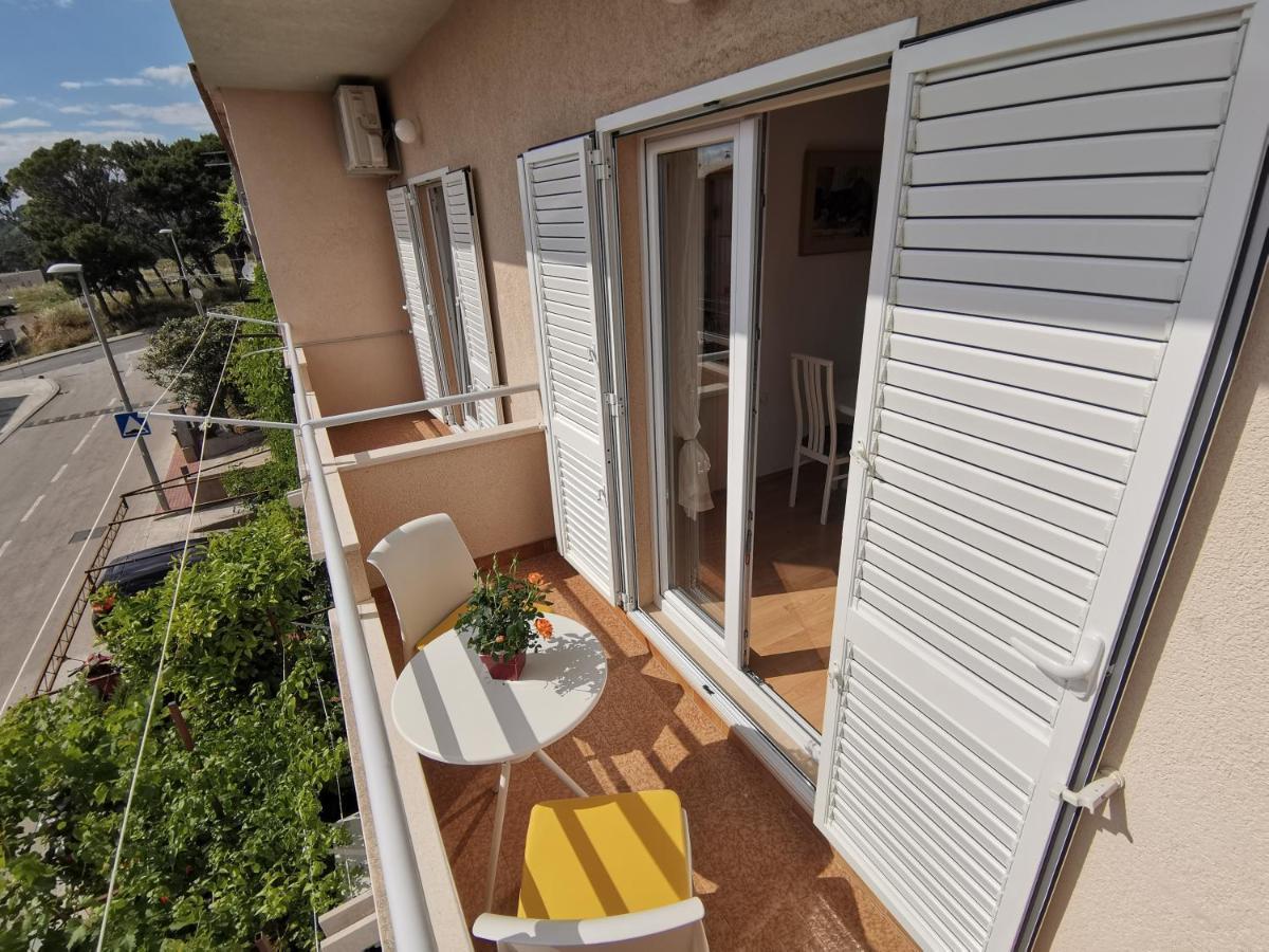 Apartmani Riba Makarska Eksteriør billede