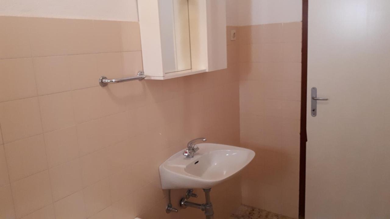 Apartmani Riba Makarska Eksteriør billede