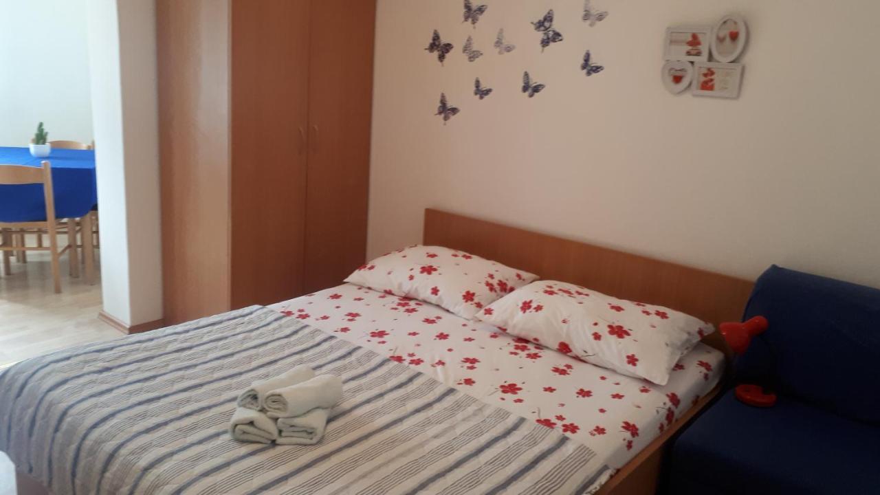 Apartmani Riba Makarska Eksteriør billede