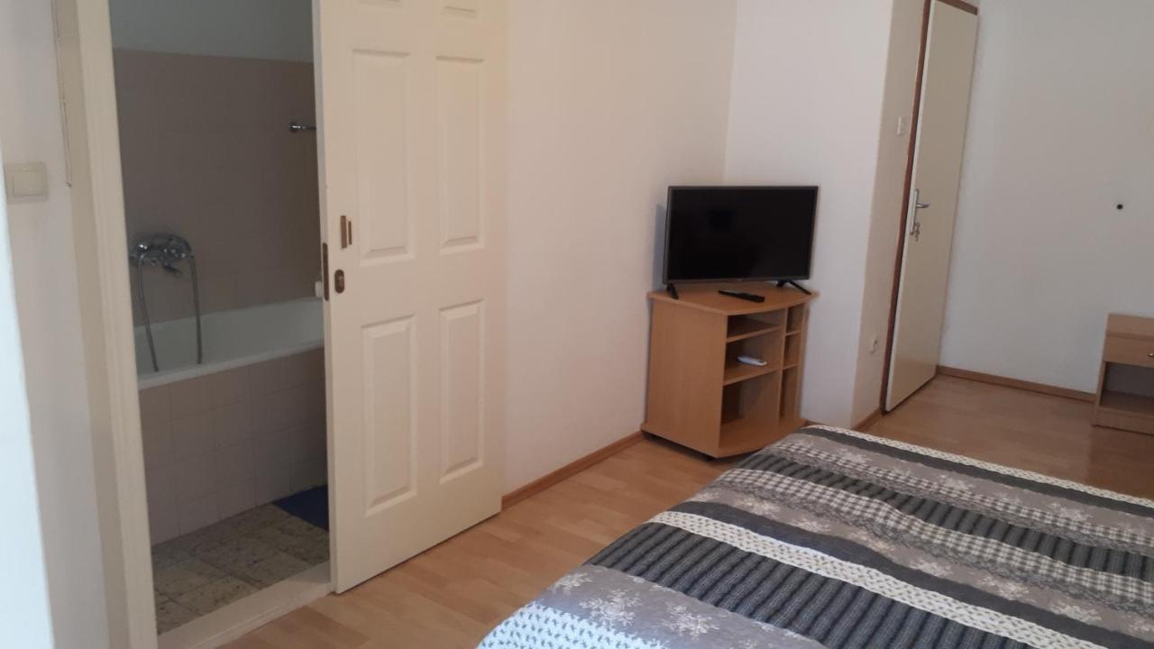 Apartmani Riba Makarska Eksteriør billede
