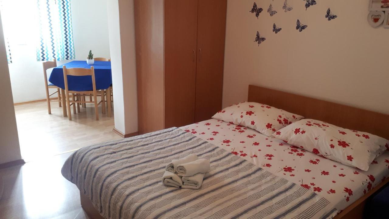 Apartmani Riba Makarska Eksteriør billede