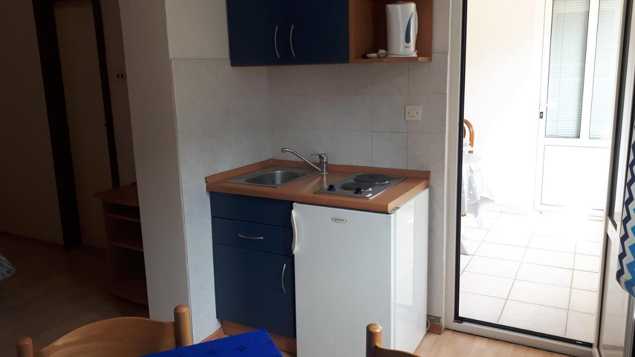 Apartmani Riba Makarska Eksteriør billede